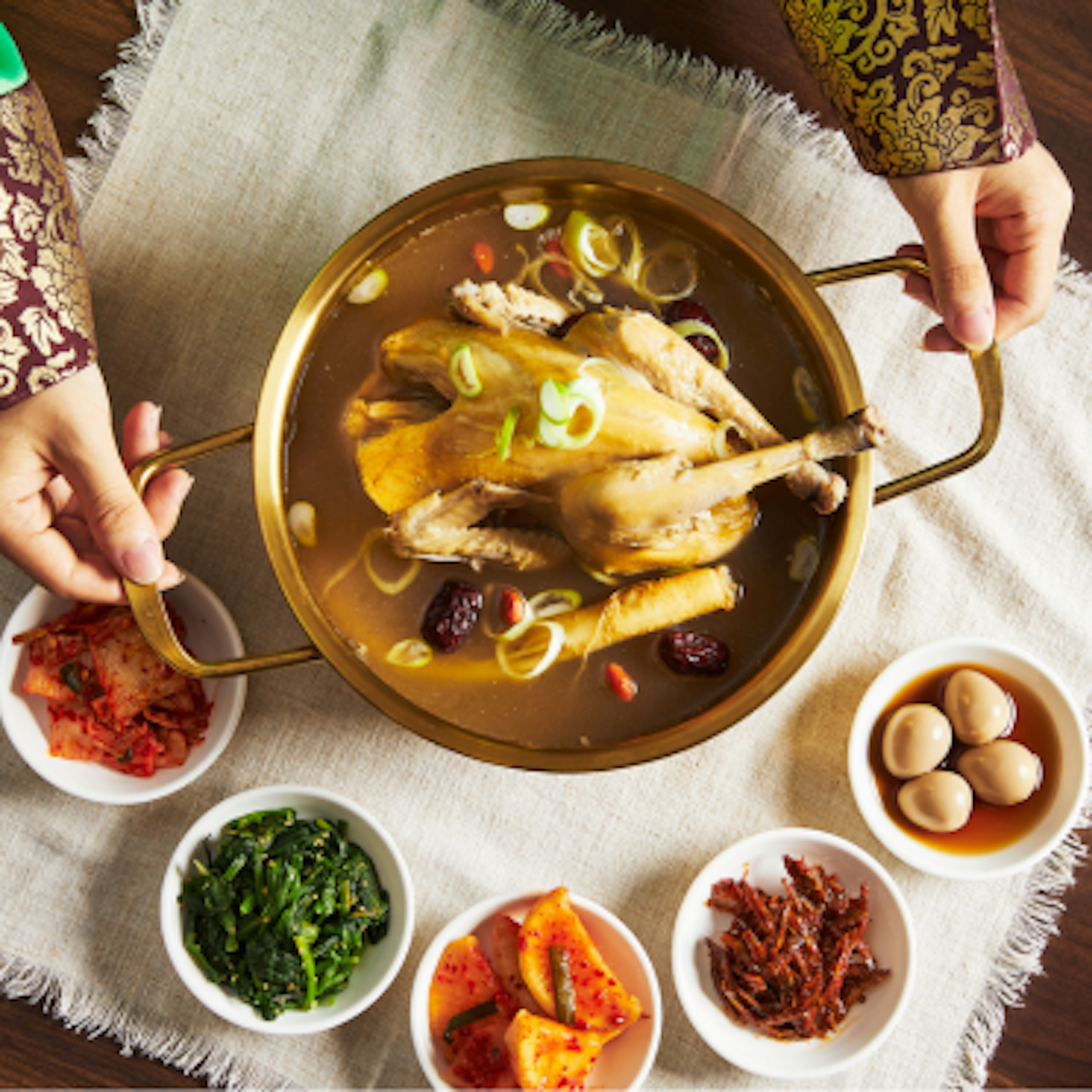 SUBIN Samgyetang Soup Base 70g - Traditional Korean Chicken Soup Made Easy